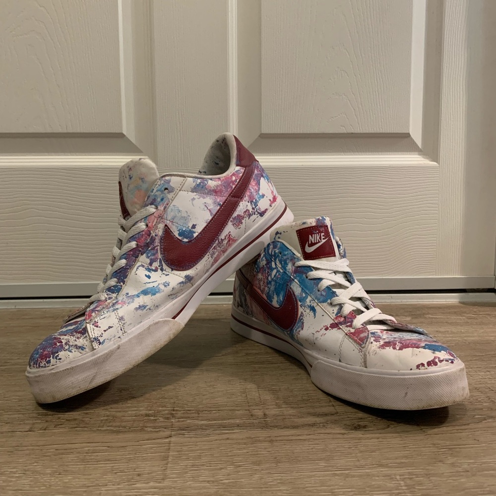 Nike Paint Splatter Sneakers